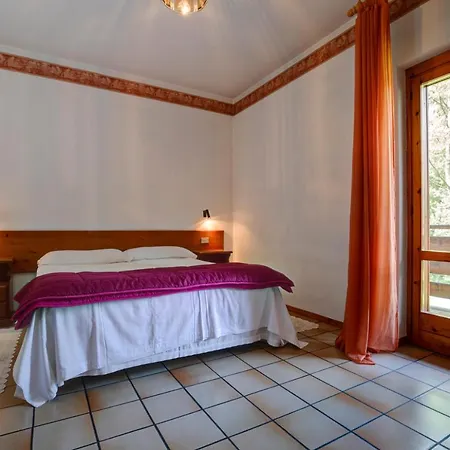 Hotel Petit Foyer Aosta