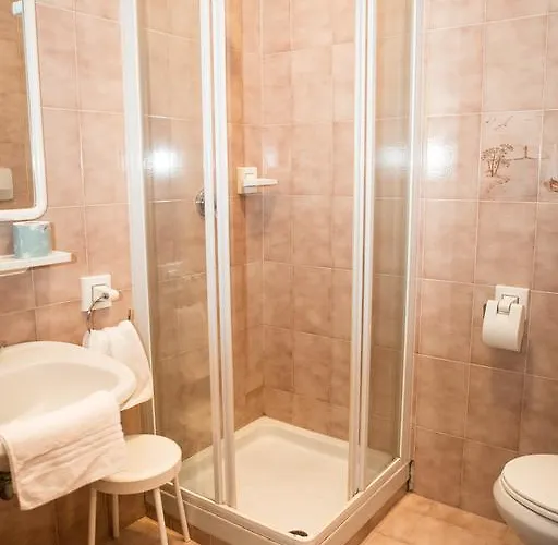 Petit Foyer 2* Pollein